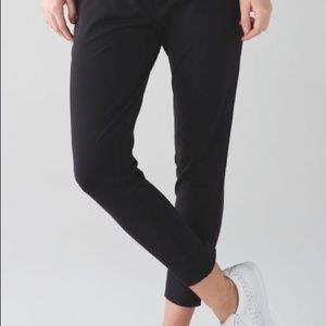 Lululemon Jet Crop